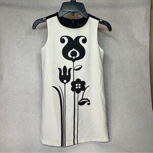 Victoria Beckham Target Girls Shift Dress Size S Black and White Floral Print